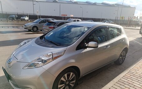 Nissan Leaf I, 2014 год, 1 390 000 рублей, 16 фотография