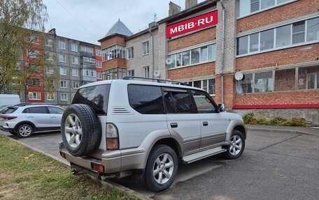 Toyota Land Cruiser Prado 90 рестайлинг, 1999 год, 1 000 000 рублей, 2 фотография