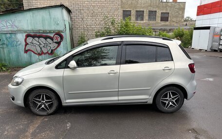 Volkswagen Golf Plus II, 2012 год, 850 000 рублей, 2 фотография