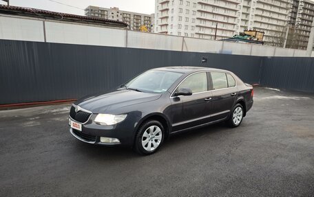 Skoda Superb III рестайлинг, 2011 год, 900 000 рублей, 6 фотография