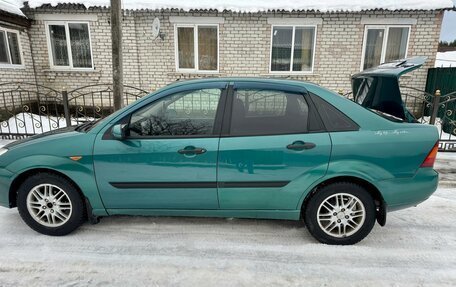 Ford Focus IV, 2001 год, 255 000 рублей, 3 фотография