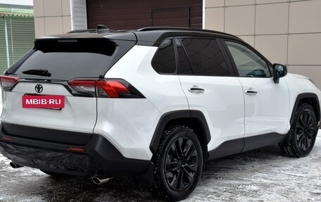 Toyota RAV4, 2020 год, 4 395 000 рублей, 8 фотография