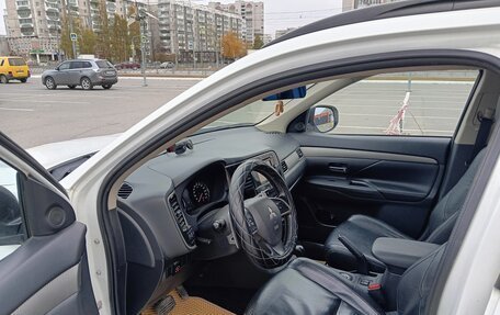 Mitsubishi Outlander III рестайлинг 3, 2012 год, 1 229 000 рублей, 6 фотография