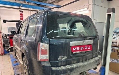 Honda Pilot III рестайлинг, 2011 год, 1 647 000 рублей, 4 фотография