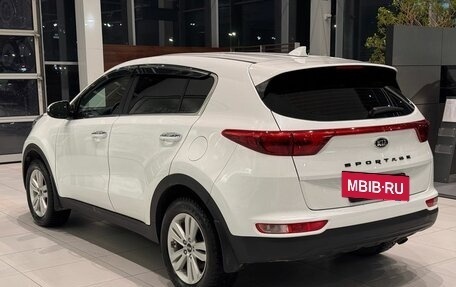 KIA Sportage IV рестайлинг, 2018 год, 2 100 000 рублей, 7 фотография