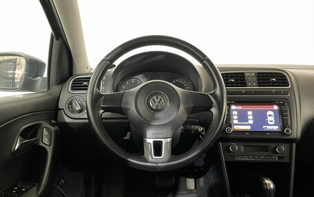 Volkswagen Polo VI (EU Market), 2012 год, 999 000 рублей, 16 фотография