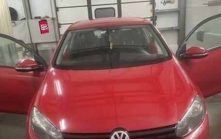 Volkswagen Golf VI, 2010 год, 750 000 рублей, 1 фотография