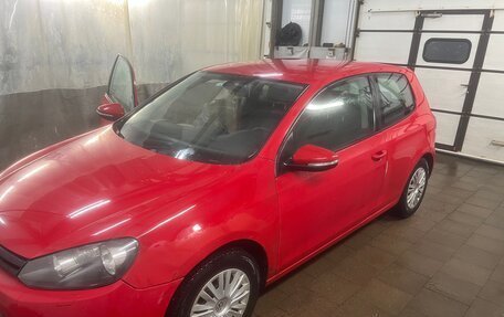 Volkswagen Golf VI, 2010 год, 750 000 рублей, 2 фотография