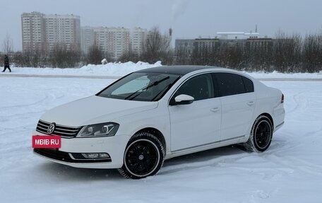 Volkswagen Passat B7, 2011 год, 1 290 000 рублей, 15 фотография