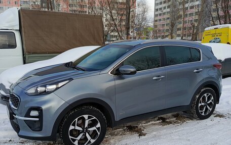 KIA Sportage IV рестайлинг, 2018 год, 2 295 000 рублей, 2 фотография