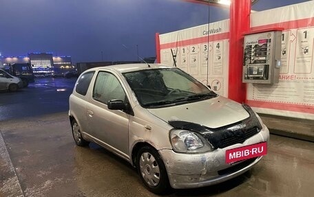 Toyota Yaris I рестайлинг, 1999 год, 195 000 рублей, 5 фотография