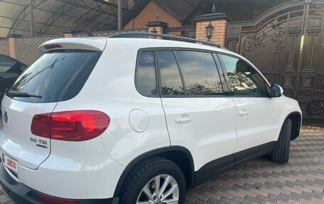 Volkswagen Tiguan I, 2013 год, 1 800 000 рублей, 10 фотография