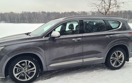 Hyundai Santa Fe IV, 2018 год, 3 850 000 рублей, 2 фотография