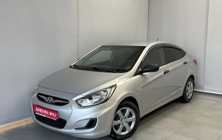 Hyundai Solaris II рестайлинг, 2014 год, 859 000 рублей, 1 фотография