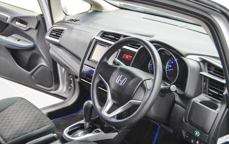 Honda Fit III, 2015 год, 876 000 рублей, 17 фотография