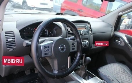 Nissan Navara (Frontier), 2010 год, 1 250 000 рублей, 8 фотография