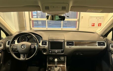 Volkswagen Touareg III, 2016 год, 3 570 000 рублей, 22 фотография