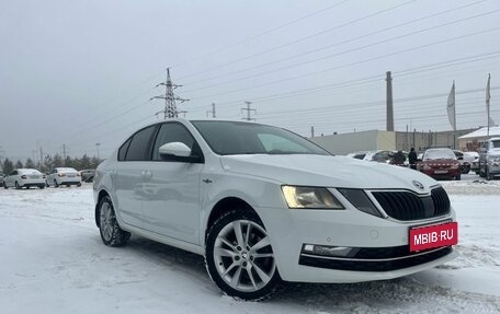 Skoda Octavia, 2018 год, 1 800 000 рублей, 2 фотография