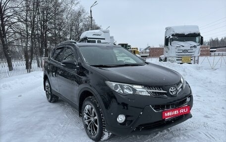 Toyota RAV4, 2014 год, 2 050 000 рублей, 3 фотография