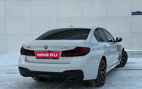 BMW 5 серия, 2020 год, 5 190 000 рублей, 2 фотография