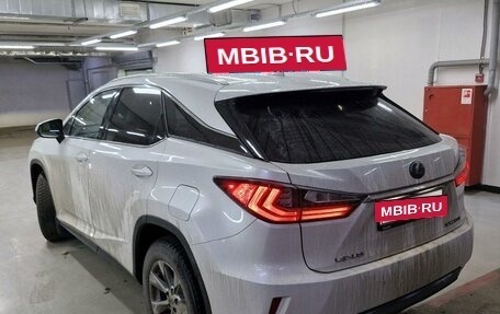 Lexus RX IV рестайлинг, 2017 год, 3 997 000 рублей, 2 фотография