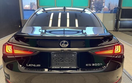 Lexus ES VII, 2019 год, 4 700 000 рублей, 5 фотография