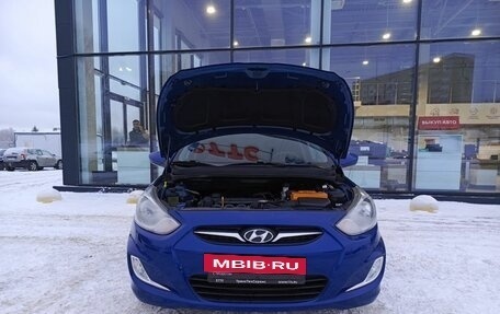 Hyundai Solaris II рестайлинг, 2012 год, 893 000 рублей, 11 фотография