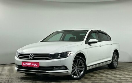 Volkswagen Passat B8 рестайлинг, 2016 год, 1 942 800 рублей, 1 фотография