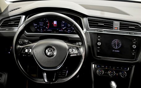 Volkswagen Tiguan II, 2018 год, 2 340 000 рублей, 7 фотография