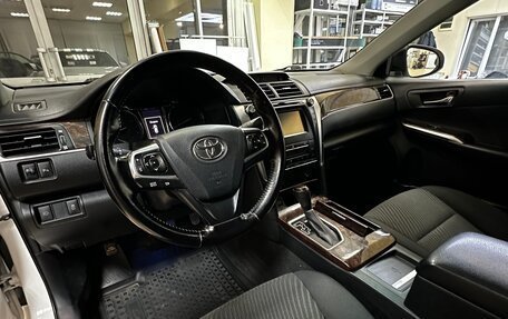 Toyota Camry, 2016 год, 2 430 000 рублей, 5 фотография