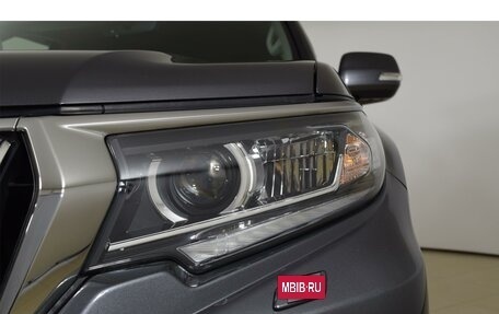 Toyota Land Cruiser Prado 150 рестайлинг 2, 2017 год, 4 999 000 рублей, 17 фотография