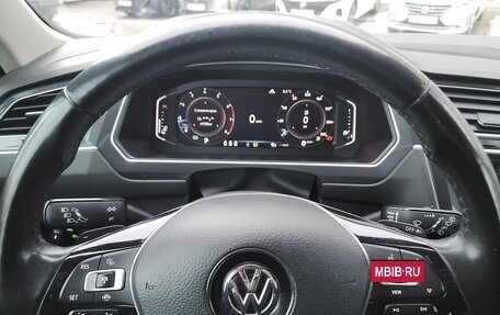 Volkswagen Tiguan II, 2019 год, 1 999 900 рублей, 11 фотография