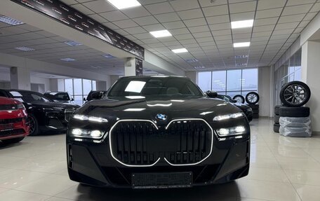 BMW 7 серия, 2023 год, 19 000 000 рублей, 2 фотография