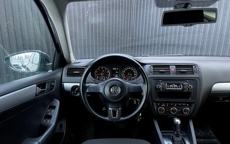 Volkswagen Jetta VI, 2012 год, 1 149 000 рублей, 11 фотография