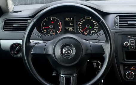 Volkswagen Jetta VI, 2012 год, 1 149 000 рублей, 12 фотография