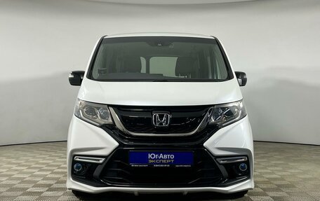 Honda Stepwgn IV, 2017 год, 2 099 000 рублей, 2 фотография