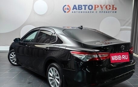 Toyota Camry, 2021 год, 3 111 000 рублей, 2 фотография