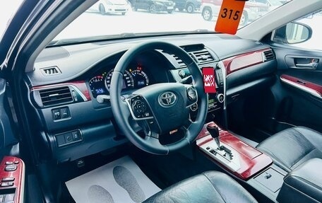 Toyota Camry, 2013 год, 1 599 999 рублей, 10 фотография