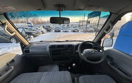 Mazda Bongo IV, 2003 год, 397 000 рублей, 16 фотография