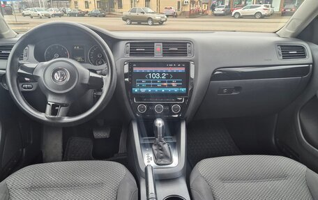 Volkswagen Jetta VI, 2012 год, 1 159 000 рублей, 3 фотография