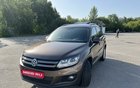 Volkswagen Tiguan I, 2016 год, 2 250 000 рублей, 3 фотография