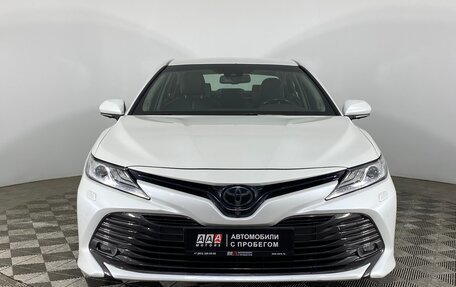 Toyota Camry, 2018 год, 2 999 000 рублей, 2 фотография