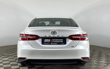 Toyota Camry, 2018 год, 2 999 000 рублей, 6 фотография