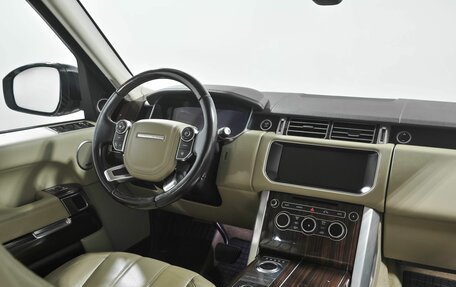 Land Rover Range Rover IV рестайлинг, 2017 год, 4 679 000 рублей, 26 фотография