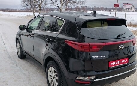 KIA Sportage IV рестайлинг, 2019 год, 1 900 000 рублей, 1 фотография