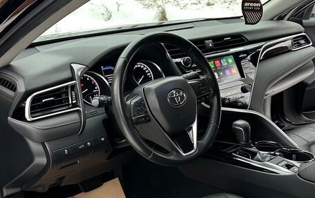 Toyota Camry, 2019 год, 2 950 000 рублей, 5 фотография