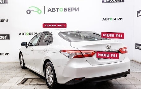 Toyota Camry, 2018 год, 3 003 000 рублей, 3 фотография