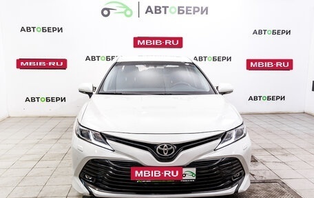 Toyota Camry, 2018 год, 3 003 000 рублей, 8 фотография