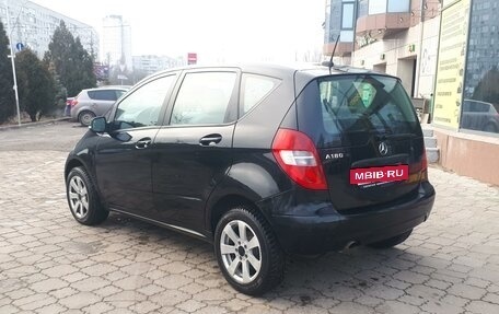 Mercedes-Benz A-Класс, 2011 год, 770 000 рублей, 2 фотография