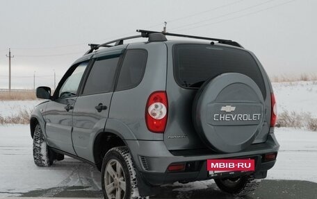 Chevrolet Niva I рестайлинг, 2014 год, 687 000 рублей, 2 фотография